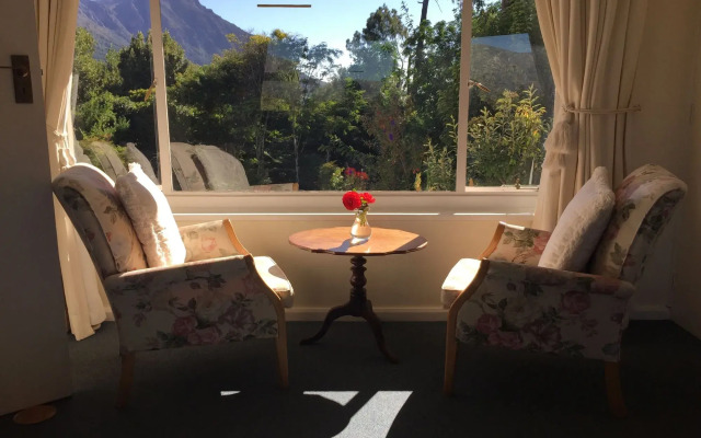 Klein Bosheuwel Guest House