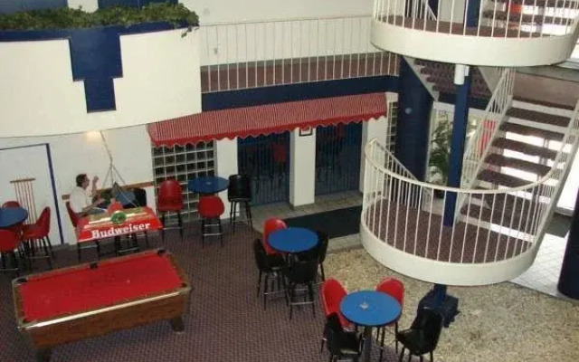 Welcome Inn- Blue Springs