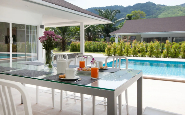 Villa Baan Lalle Pool and Spa