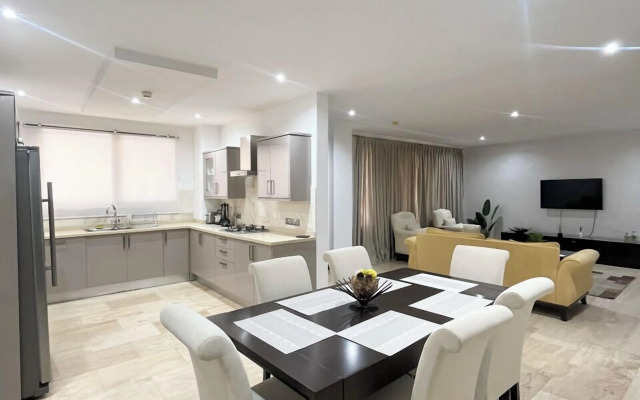 Premier Place Appt 1B