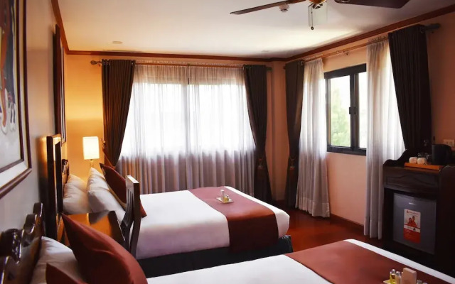 Leonard Wood Pines Hotel