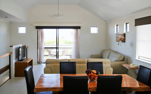 Margarets Beach Resort & Margaret River Beach Apartments – Guest Rooms – Gnarabup