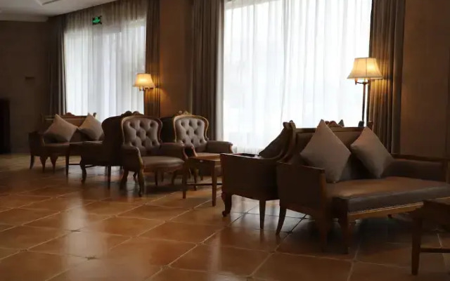Shanghai Fliport Garden Hotel