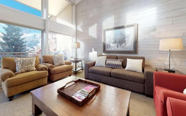 Montaneros in Vail, a Destination by Hyatt Residence