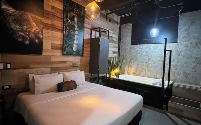 Hotel Lleras Park III