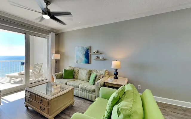 Island Royale Penthouse #405 by Southern Vacation Rentals