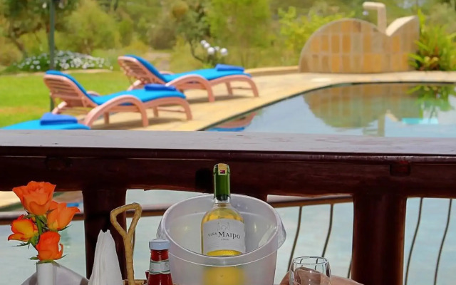 Naivasha Kongoni Lodge - Lakefront Getaway