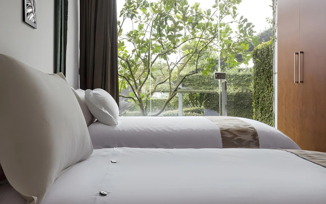 Tea Garden Resort – Guest Rooms – Cisaat