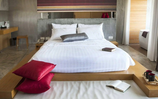 The Now Hotel