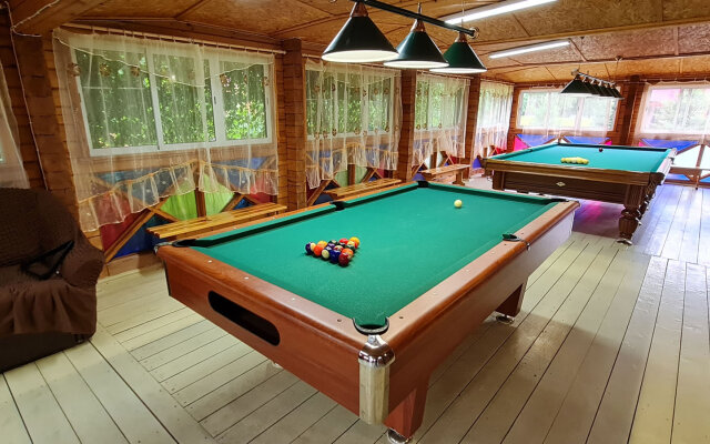 Усадьба Славная