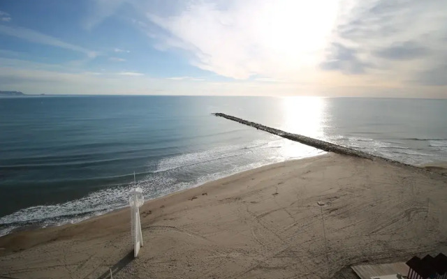 Sea front - Stunning views