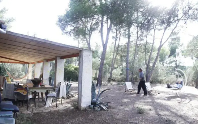 Artistic Hippie Country Chalet