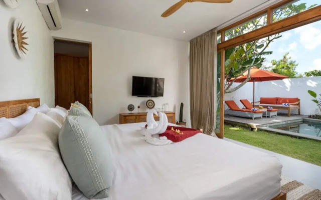 Beautiful Boho-chic 4br Tropical Villa in Pererenan Canggu