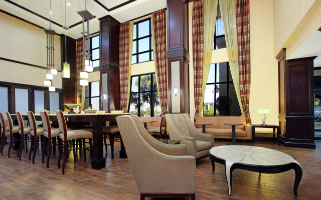 Hampton Inn & Suites Buffalo