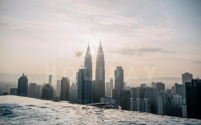 Platinum Suites near KLCC by Happy Holiday
