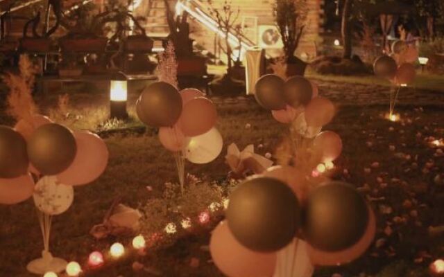 Syman Mogansiman Mountain Wild Starry Sky Pool Team Building Party Light Luxury Holiday Beauty