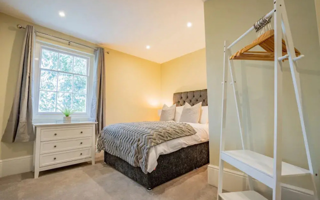 Host Stay Shaw Street Suite