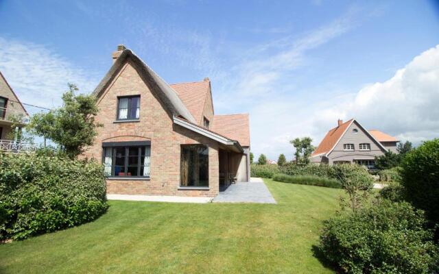 Villa Brion****