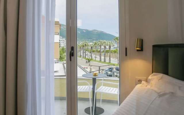 Vala Boutique Hotel