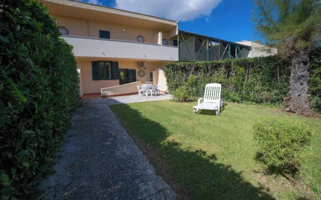 Le Onde Apartment 3 With Pool and Sea