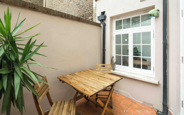 Delightful 2B/2B Prime Central London apartment