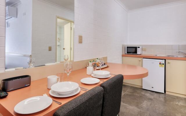 Best Western Warby Lodge Motor Inn