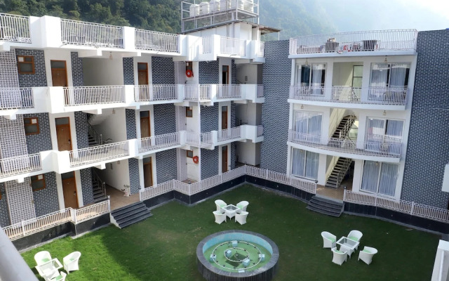 Heaven in Himalayas