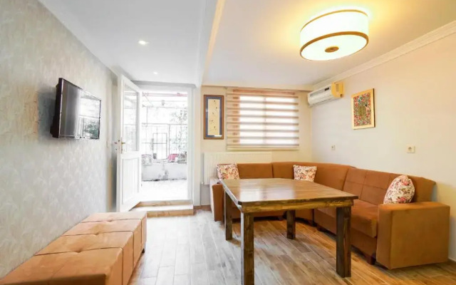 Authentic Apartments OldCity