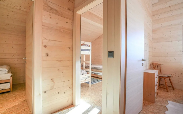 Chalet Nachtigall – Guest Rooms – Riederalp