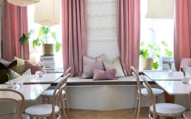 Café Mandeltårtan B&B VillaFloraViola