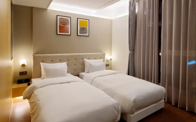 Hue Motel