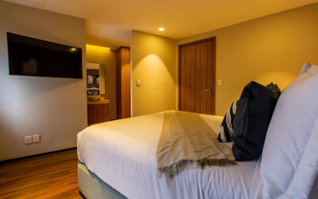 Capitalia   PentHouse   Reforma