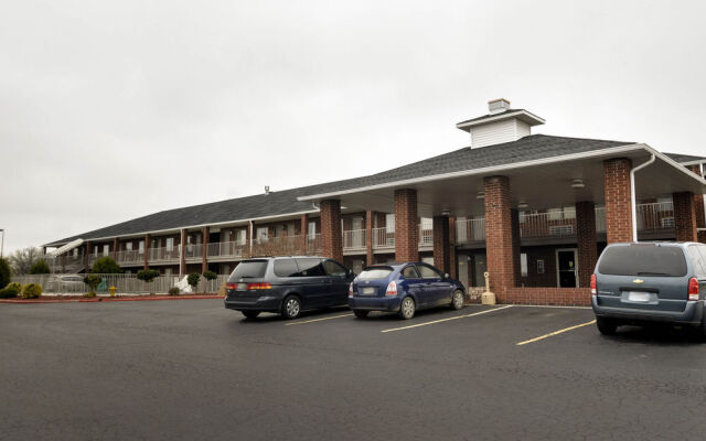 Quality Inn Russellville Area