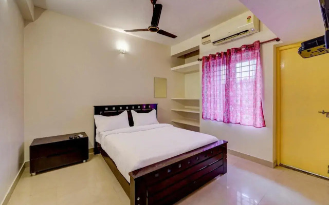 OYO Flagship 805216 Senthamizh Residency