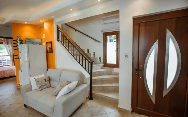 Kallinousa Beach Villa