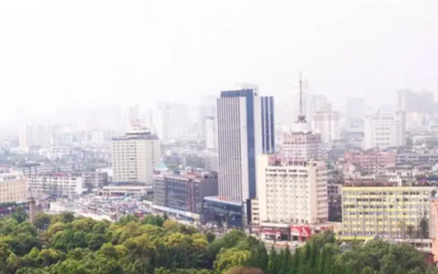 Lasony Serviced Apartment