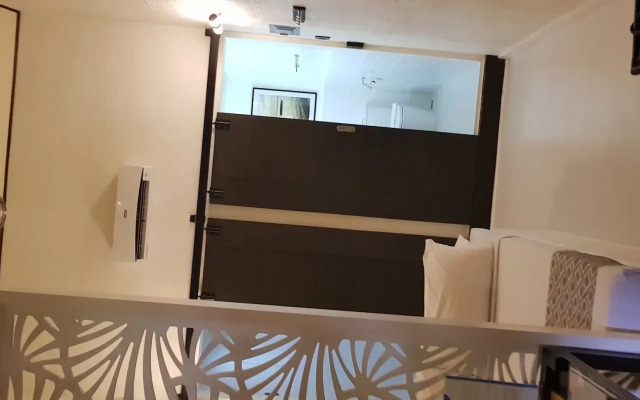 Cool Place Light Residences