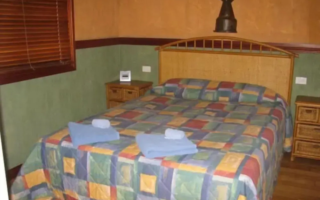 Ivanhoe Village Caravan Resort