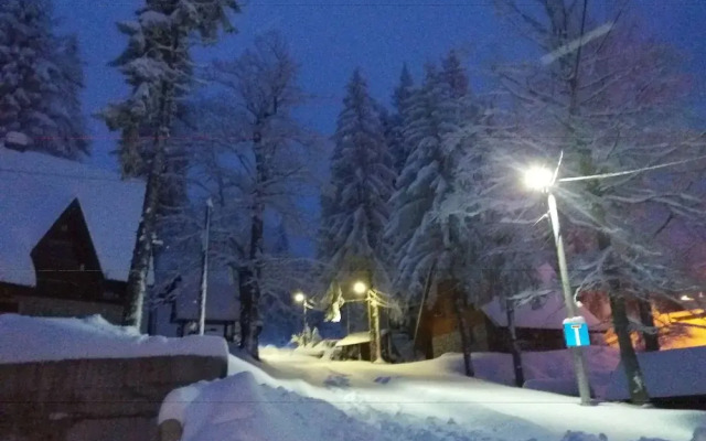 Hotel Snješko