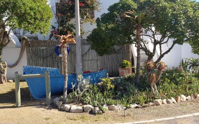 Mosselbank Beach Retreat 4