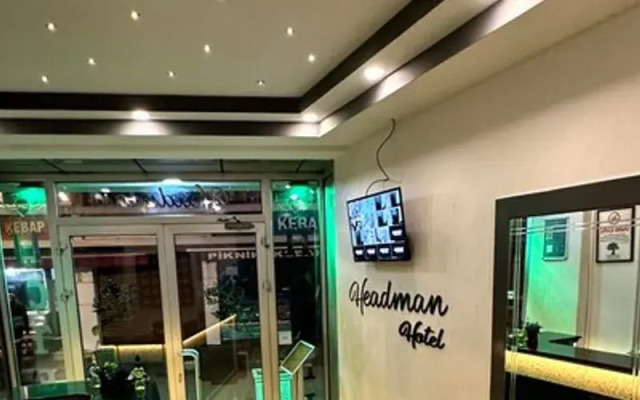 Headman Hotel