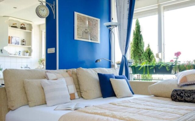 Apartments Blue Lounge