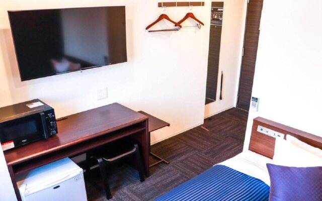 Hotel LiVEMAX Chibaminato Ekimae