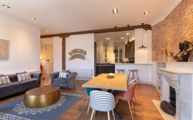 OLD TOWN VII apartment by Aston Rentals