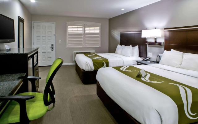 Bay Area Inn & Suites