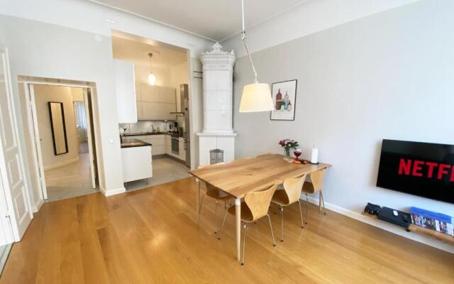 City center 2BR 81m2 Nordic design in Jugend house