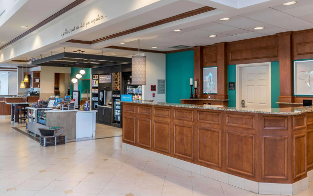 Hilton Garden Inn Naperville/Warrenville - фото 2