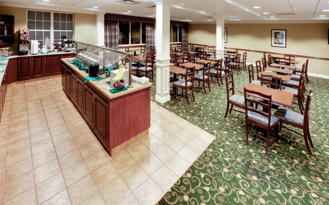 Hawthorn Suites by Wyndham Louisville East