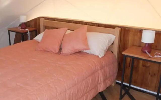 Lemudomos Lodge & Glamping