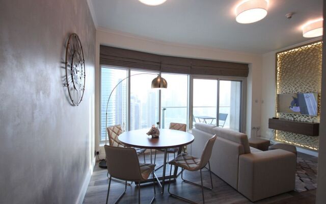 Faraway Homes - Burj Views Luxury